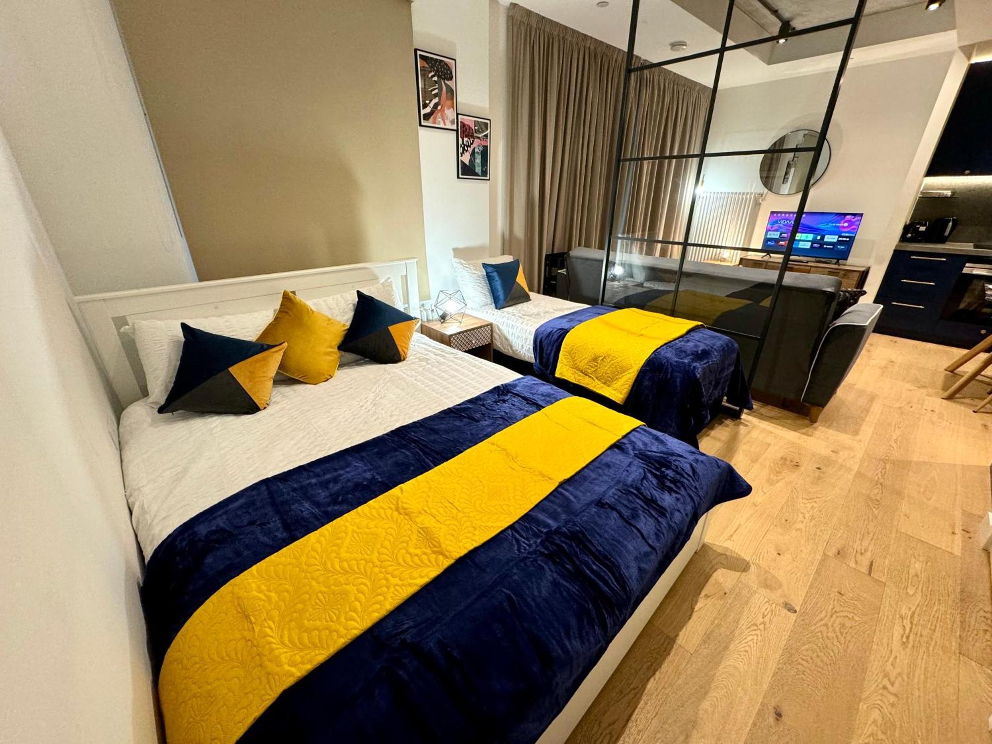Amazing Cosy Apartment, Next To O2 Arena And Close To London Excel, Secure Parking Ngoại thất bức ảnh